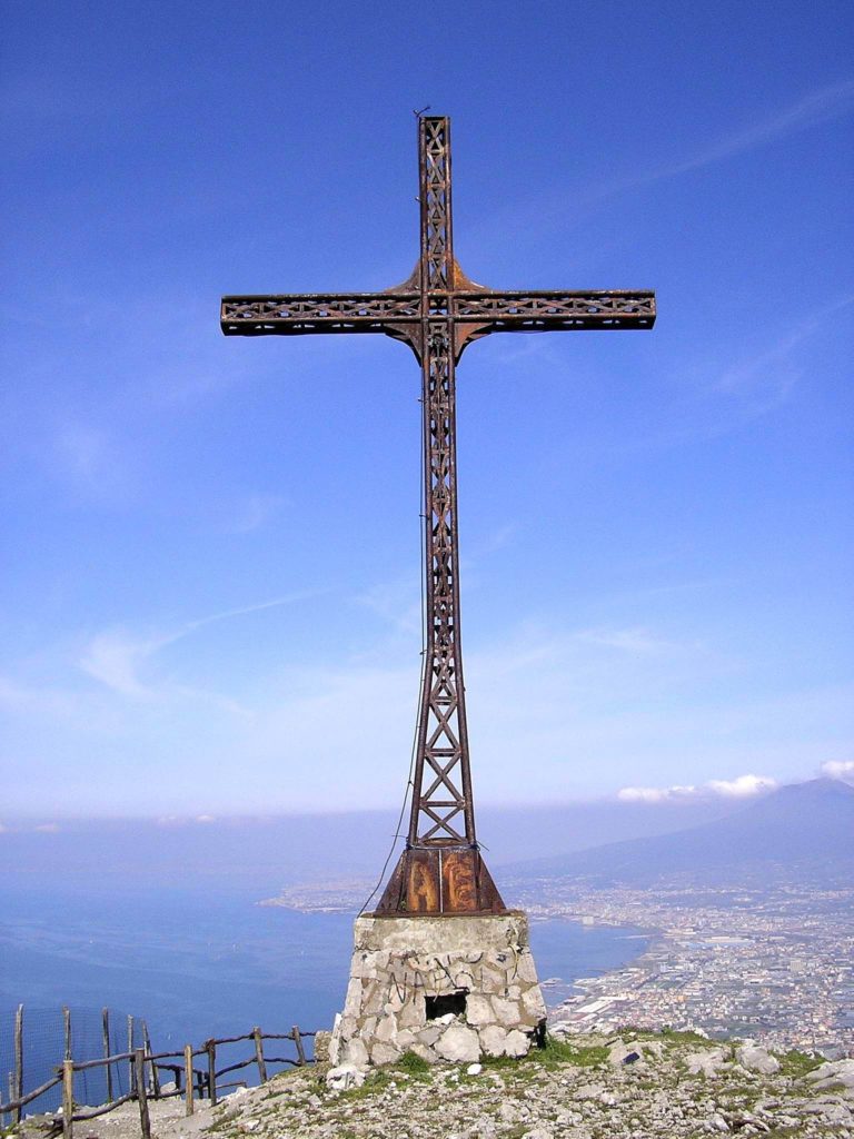 Croce di Monte Pendolo (foto Maurizio Cuomo)