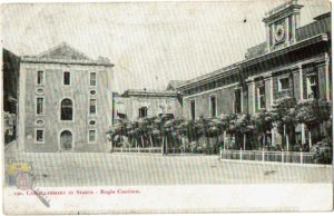 Antica piazza Amendola sul fondo il convento dei Carmelitani - collezione C. Vingiani
