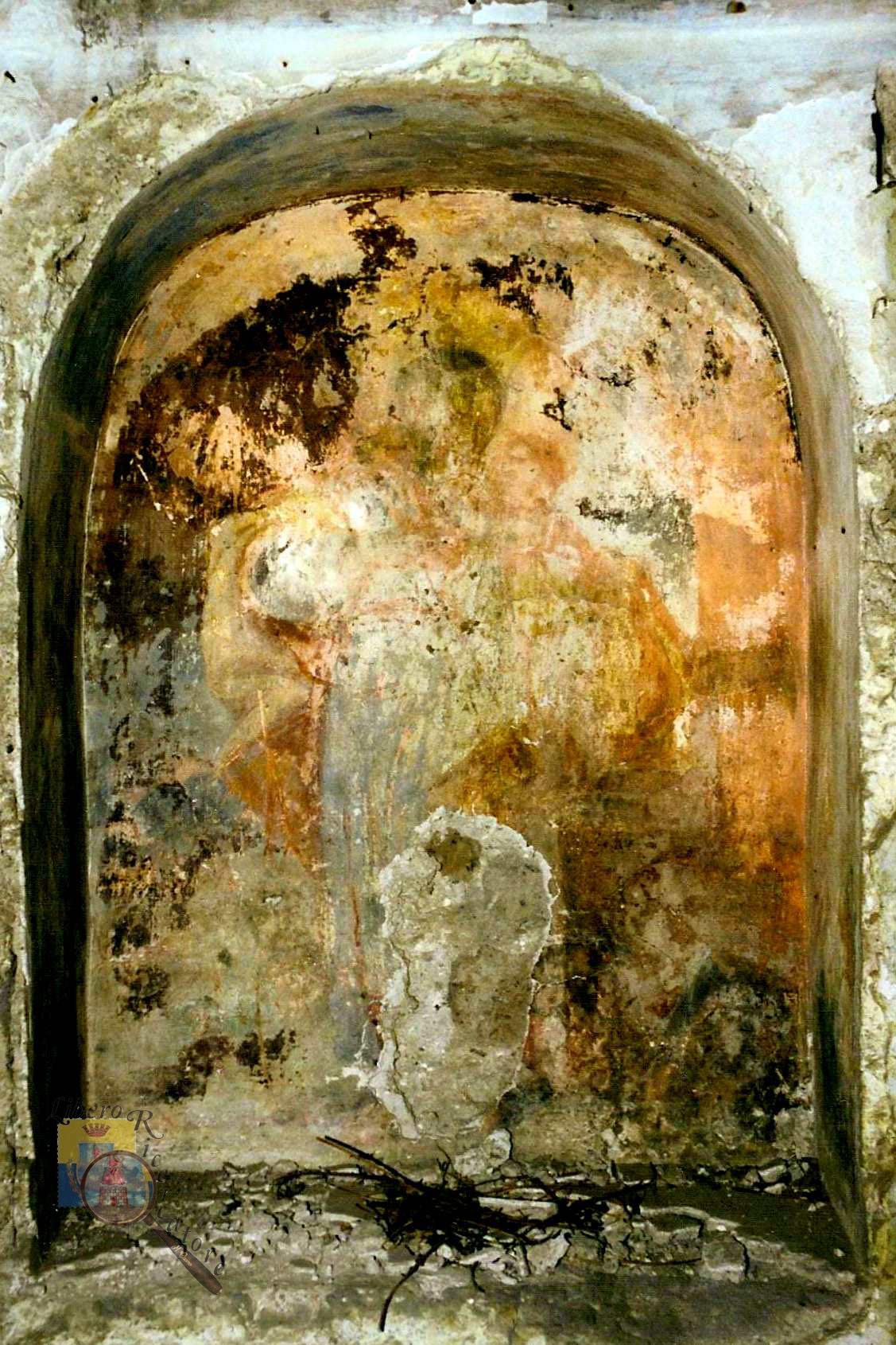 Affresco Madonna del Carmine del soppresso monastero della Pace - foto M. Cuomo